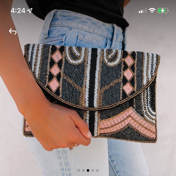 Vici.com clutch - Picture 1 of 3